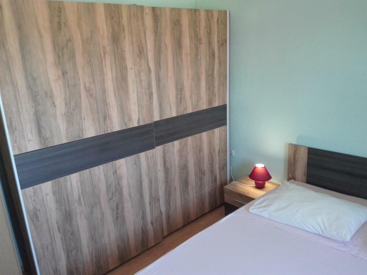 Apartment Luka Trogir Bagian luar foto