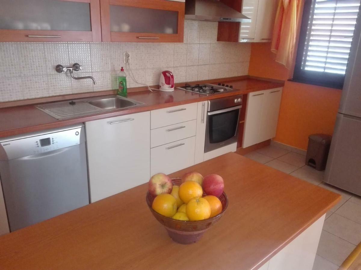 Apartment Luka Trogir Bagian luar foto